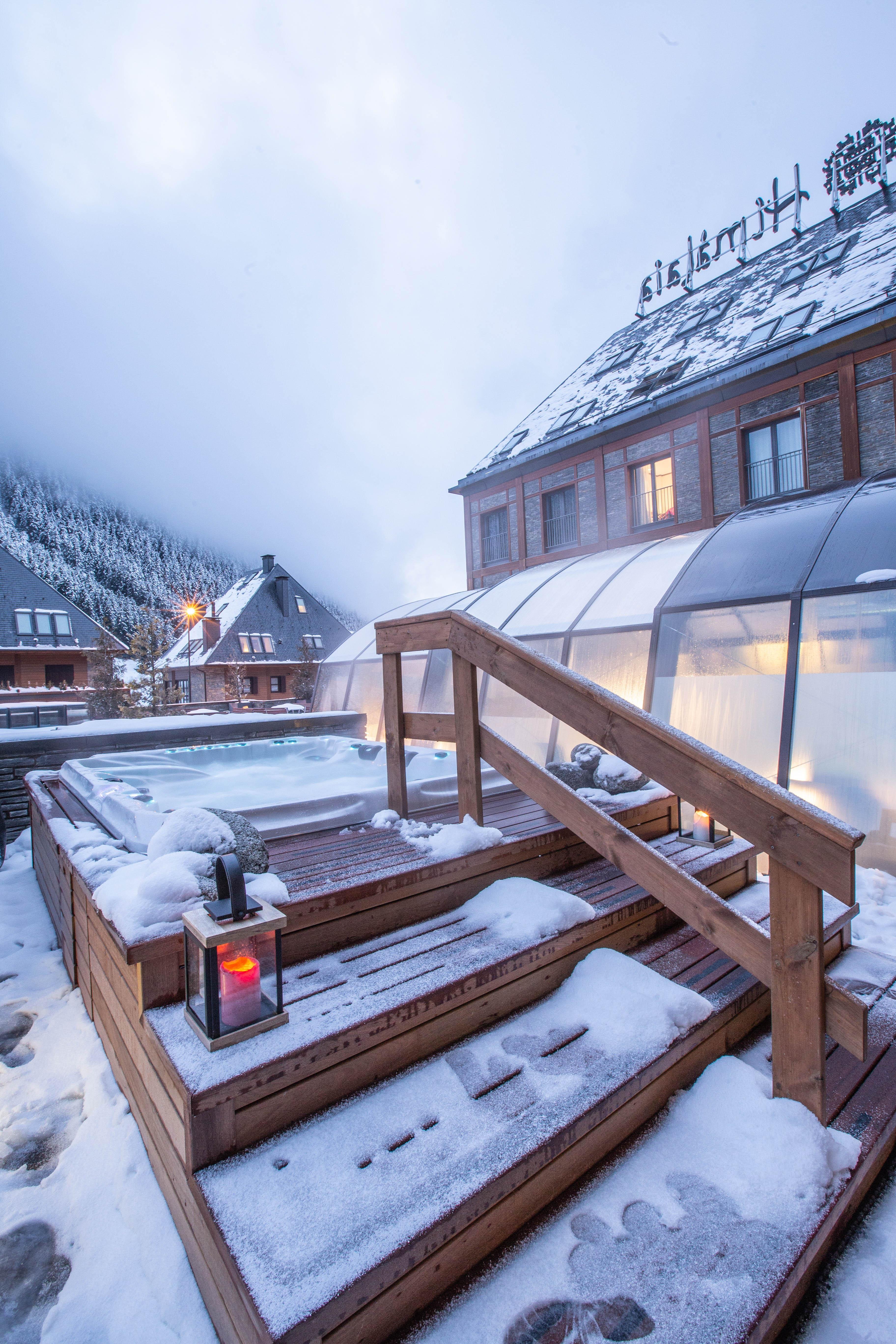 Hotel Mim Baqueira Luxury & Spa Baqueira Beret Exterior foto